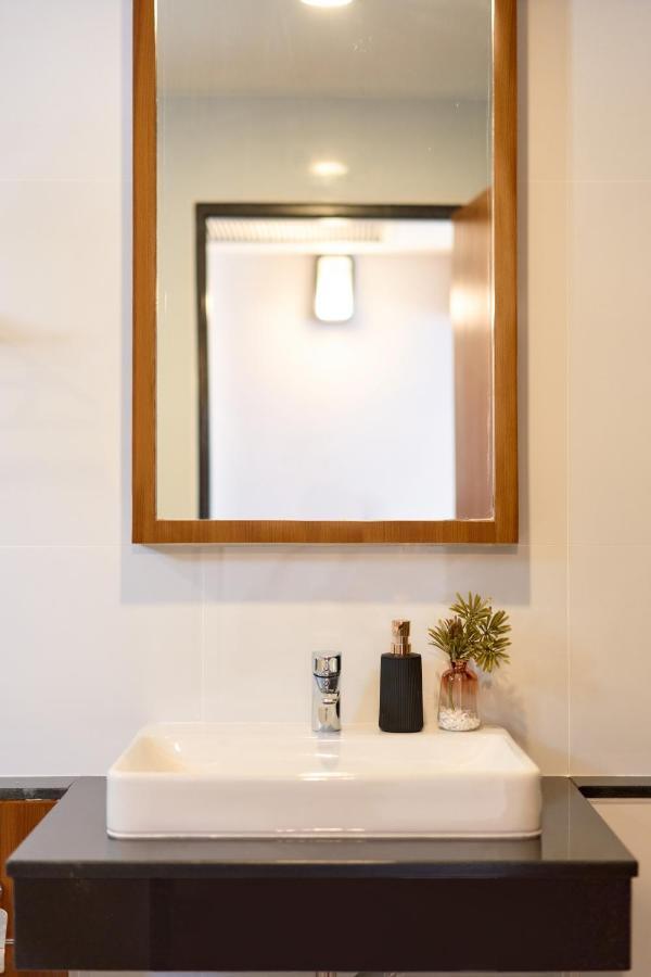 Be Phrasingh Hotel Чиангмай Екстериор снимка