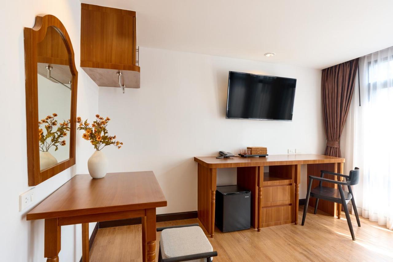 Be Phrasingh Hotel Чиангмай Екстериор снимка