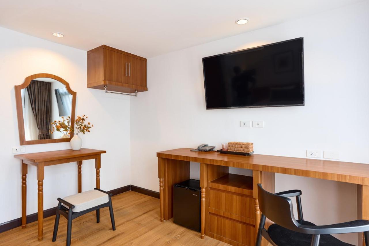 Be Phrasingh Hotel Чиангмай Екстериор снимка